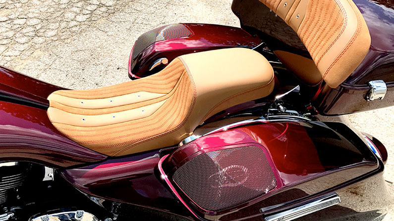 Lee’s 2017 Glide